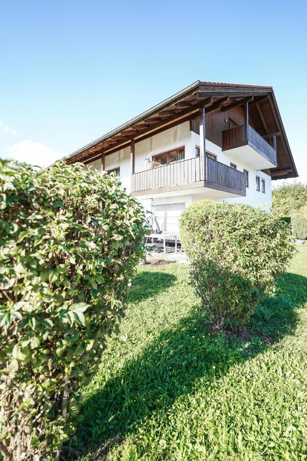 Ferienwohnung Wie dahoam Chieming Exterior foto